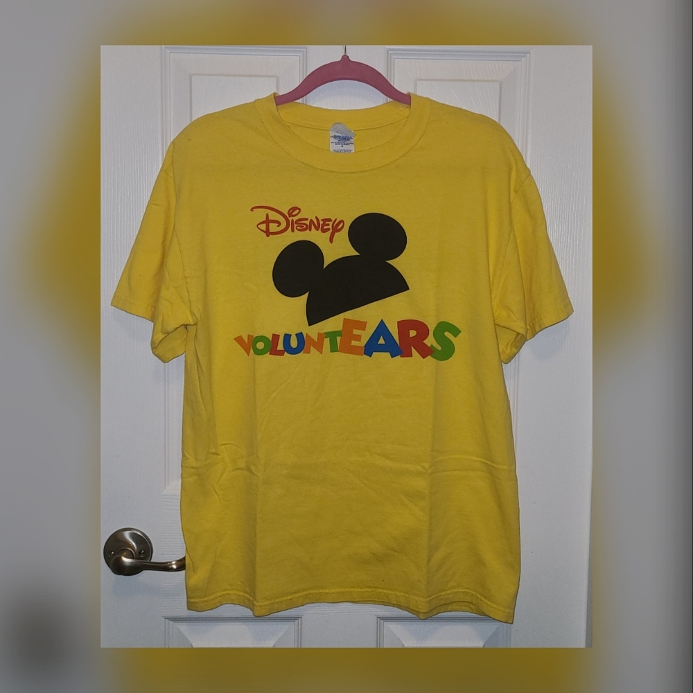 Disney World Voluntears T-Shirt